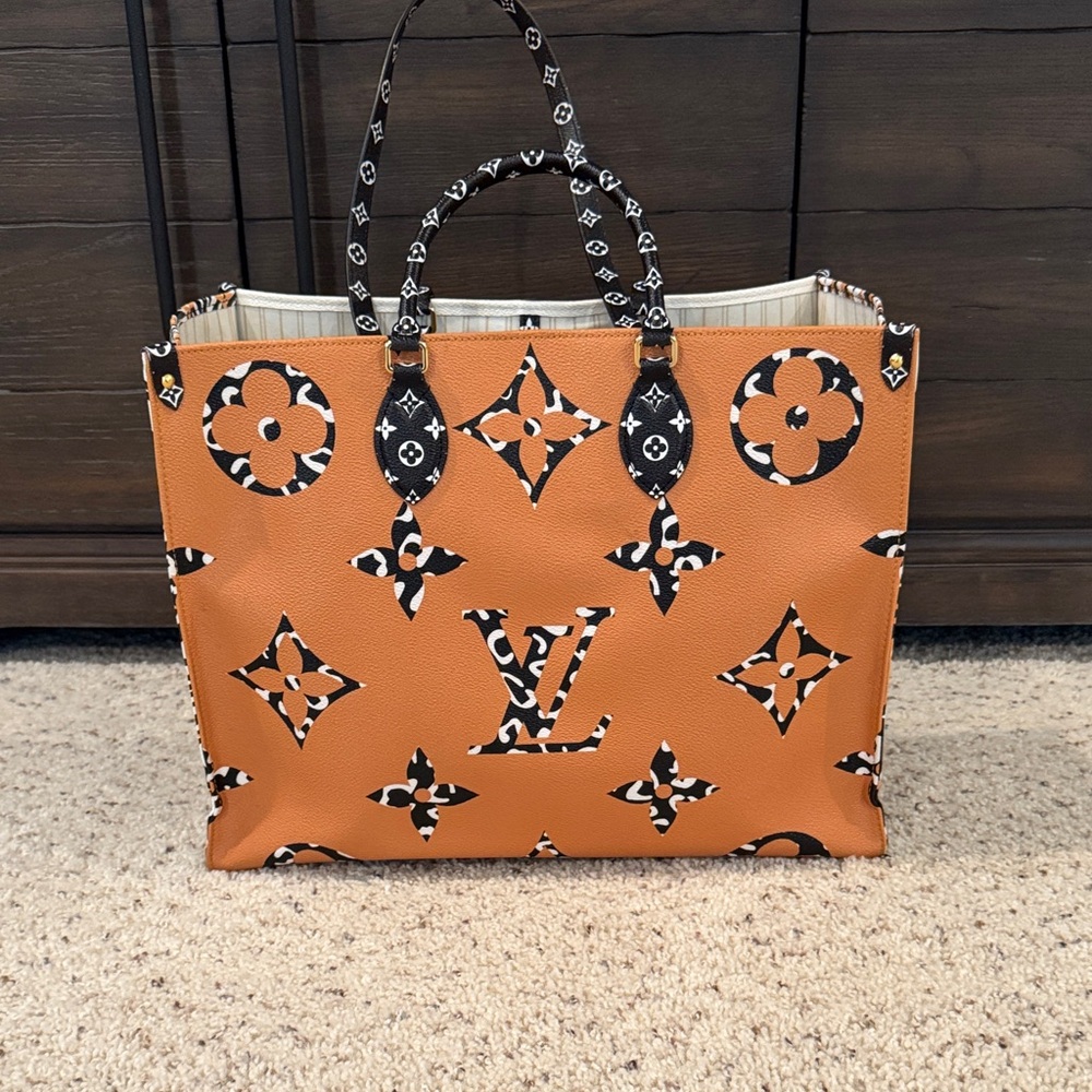Louis Vuitton Orange and Black Monogram Tote GM ON THE GO JUNGLE